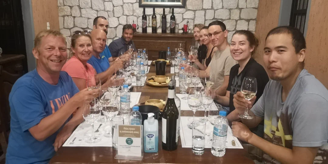 Vine tasting